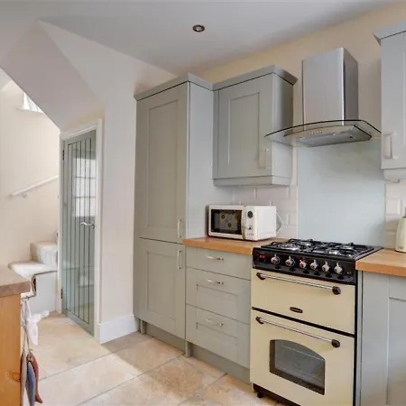 4 Henrietta Street Whitby